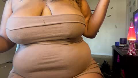 Princessmya online show from 7, 10, 2025