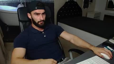MicahLane online show from 19, 7, 2026
