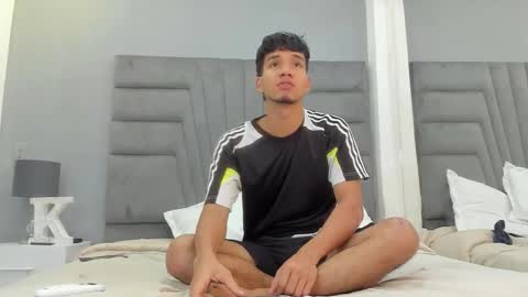 Michael Ross online show from 12, 1, 2026