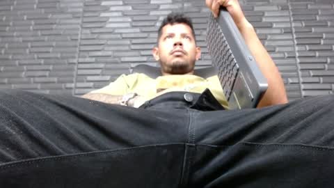 Michael Daviss online show from 17, 1, 2025