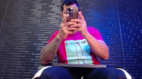 Michael Daviss online show from 5, 3, 2025