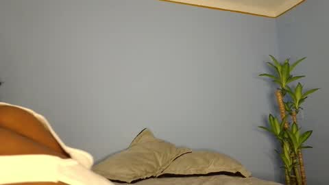 Snapshot of michael_godness_ chatting on 6, 10, 2025 Michael online show from 6, 10, 2025