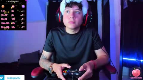 Snapshot of michael_kendall0 chatting on 10, 12, 2024 michael independent model  online show from 10, 12, 2024