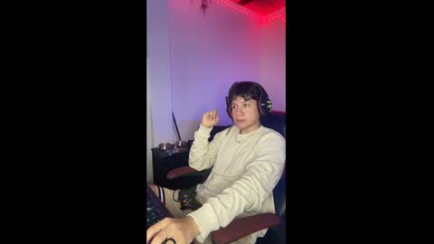 Snapshot of michael_kendall0 chatting on 24, 1, 2025 michael independent model  online show from 24, 1, 2025