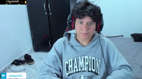 Snapshot of michael_kendall0 chatting on 6, 3, 2025 michael independent model  online show from 6, 3, 2025