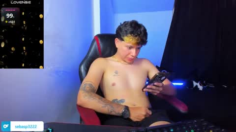 Snapshot of michael_kendall0 chatting on 28, 9, 2025 michael independent model  online show from 28, 9, 2025