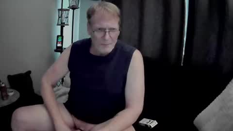 Snapshot of michael_remington chatting on 13, 1, 2025 michael_remington online show from 13, 1, 2025