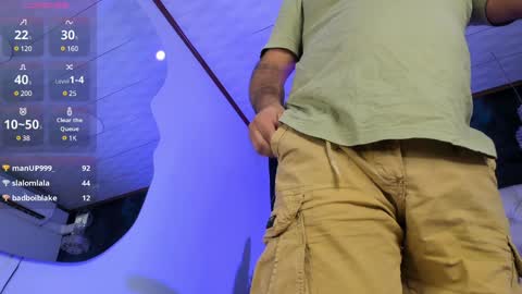 Snapshot of michaelbear_ chatting on 9, 1, 2025 Michael online show from 9, 1, 2025