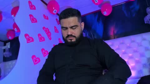 Snapshot of michaelbear_ chatting on 16, 2, 2025 Michael online show from 16, 2, 2025