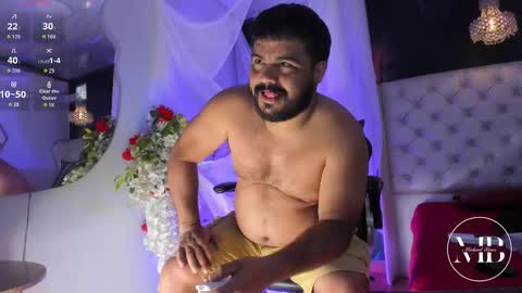 Snapshot of michaelbear_ chatting on 15, 9, 2025 Michael online show from 15, 9, 2025