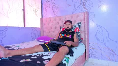 Michaell online show from 9, 1, 2025