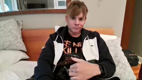 michaeltwinkboy online show from 4, 4, 2026