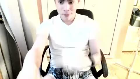 michaeltwinkboy online show from 15, 7, 2026