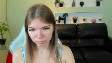 michafox online show from 7, 4, 2026