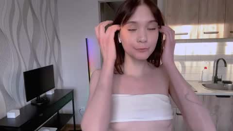 Snapshot of michalkandoll chatting on 3, 6, 2026 Aidaxo online show from 3, 6, 2026