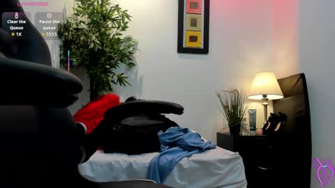 Snapshot of michel_lopez18 chatting on 13, 9, 2025 michel_lopez18 online show from 13, 9, 2025