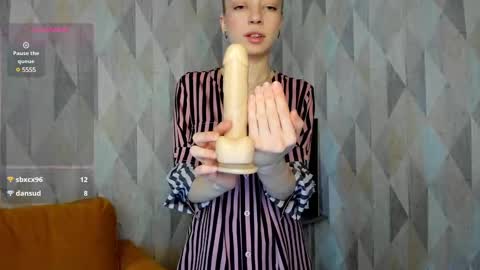 michelle_blond online show from 21, 2, 2025