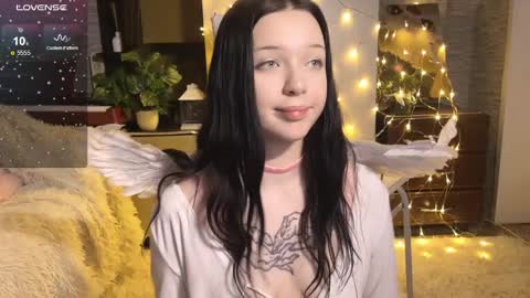 Michelle online show from 4, 3, 2025