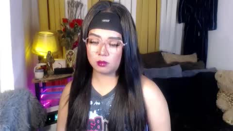 Snapshot of michellechannelxxx chatting on 10, 5, 2026 Michelle online show from 10, 5, 2026