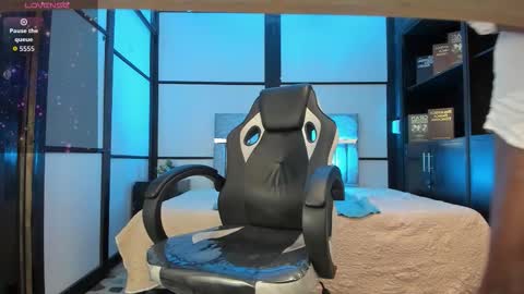 Snapshot of michellepreston_ chatting on 2, 2, 2026 michellepreston_ online show from 2, 2, 2026