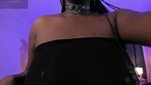 Snapshot of michellepreston_ chatting on 16, 5, 2026 michellepreston_ online show from 16, 5, 2026