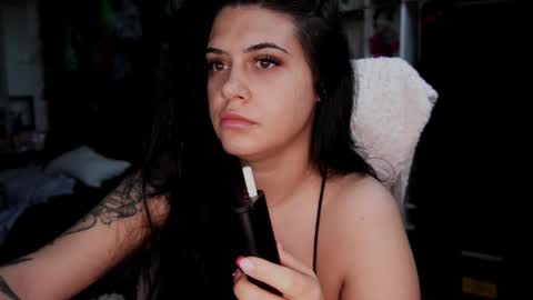 michellerossee online show from 27, 11, 2025