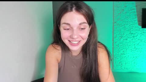 Snapshot of michelliibeautiful chatting on 23, 9, 2025 Michellee online show from 23, 9, 2025