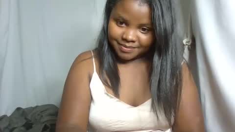 michou61 online show from 17, 12, 2025