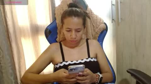 Snapshot of miculohot chatting on 15, 7, 2026 vanesa sexy online show from 15, 7, 2026