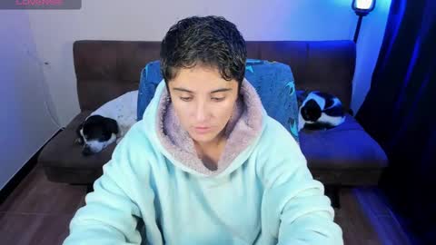 Blue online show from 23, 1, 2025