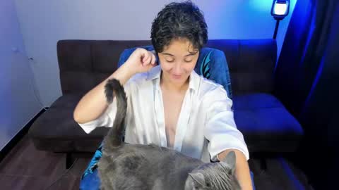 Blue online show from 11, 3, 2025