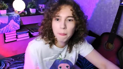 Snapshot of midnight_answer chatting on 19, 12, 2024 Max online show from 19, 12, 2024