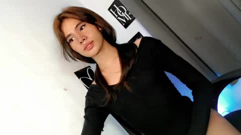 Snapshot of midnight_mystique18 chatting on 18, 7, 2026 midnight_mystique18 online show from 18, 7, 2026