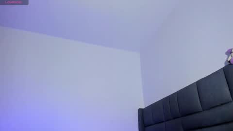 VanyaKlaus online show from 16, 2, 2025