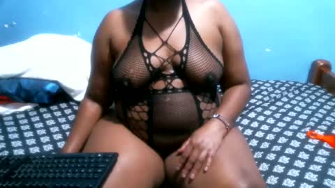 Snapshot of midnightkady chatting on 5, 6, 2026 Caddy online show from 5, 6, 2026