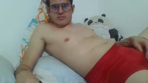 Snapshot of midoncare11282020 chatting on 19, 11, 2025 midoncare11282020 online show from 19, 11, 2025