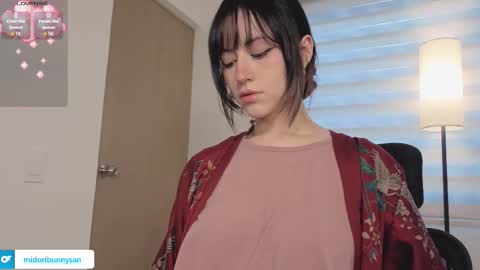 midori__san online show from 13, 10, 2025