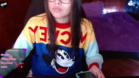 Midori 7u7 online show from 4, 3, 2026