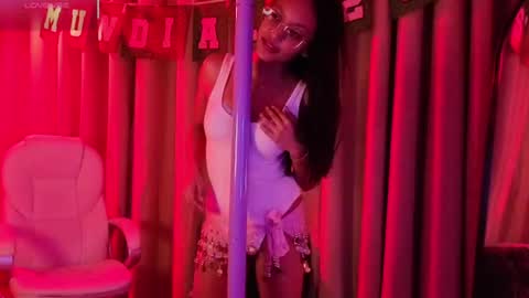 Snapshot of miel_ambar chatting on 4, 7, 2026 miel_ambar online show from 4, 7, 2026