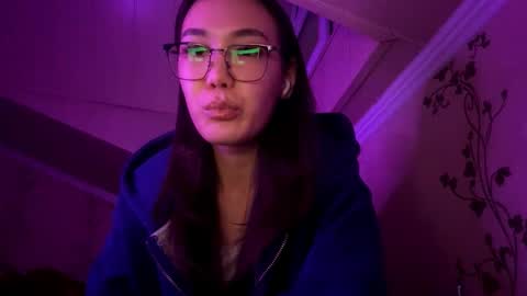 Snapshot of migdaliafenlon chatting on 18, 10, 2025 Nova online show from 18, 10, 2025