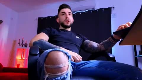 Snapshot of mightyaaron chatting on 14, 1, 2026 MightyAaron online show from 14, 1, 2026