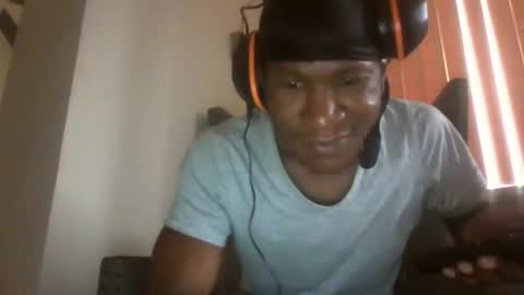 Snapshot of mightymandingo chatting on 6, 5, 2026 Mightymandingo online show from 6, 5, 2026