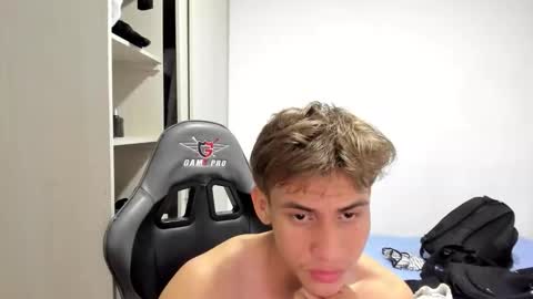 Miguel Hernandez online show from 1, 11, 2025