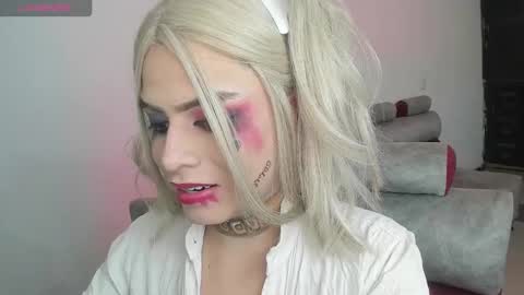 MihaAdamss online show from 4, 10, 2025