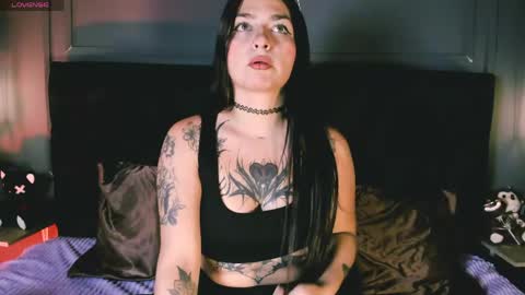 Snapshot of miia_moore_ chatting on 26, 5, 2026 miia_moore_ online show from 26, 5, 2026
