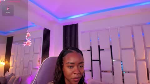 Miia Schwarz  online show from 8, 11, 2025