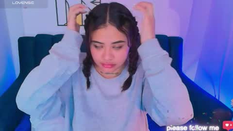 Snapshot of miiaa7_ chatting on 16, 11, 2025 Ma is my name I invite you to check out my wish list for my birthday online show from 16, 11, 2025