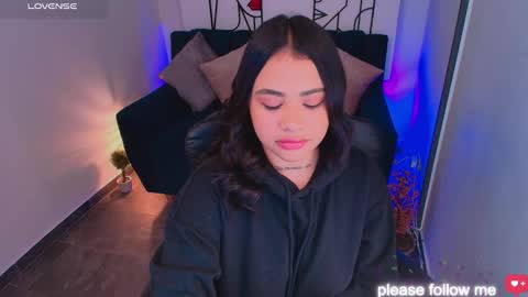 Snapshot of miiaa7_ chatting on 12, 1, 2026 Ma is my name I invite you to check out my wish list for my birthday online show from 12, 1, 2026