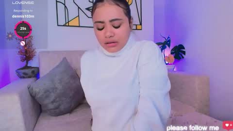 Snapshot of miiaa7_ chatting on 12, 2, 2026 Ma is my name I invite you to check out my wish list for my birthday online show from 12, 2, 2026