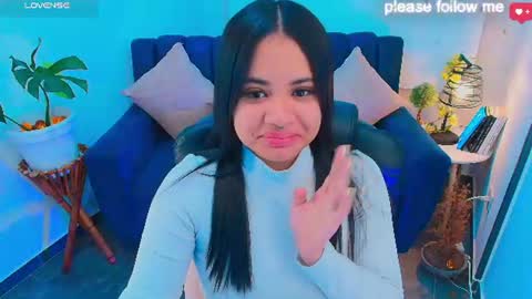 Snapshot of miiaa7_ chatting on 22, 6, 2026 Ma is my name I invite you to check out my wish list for my birthday online show from 22, 6, 2026